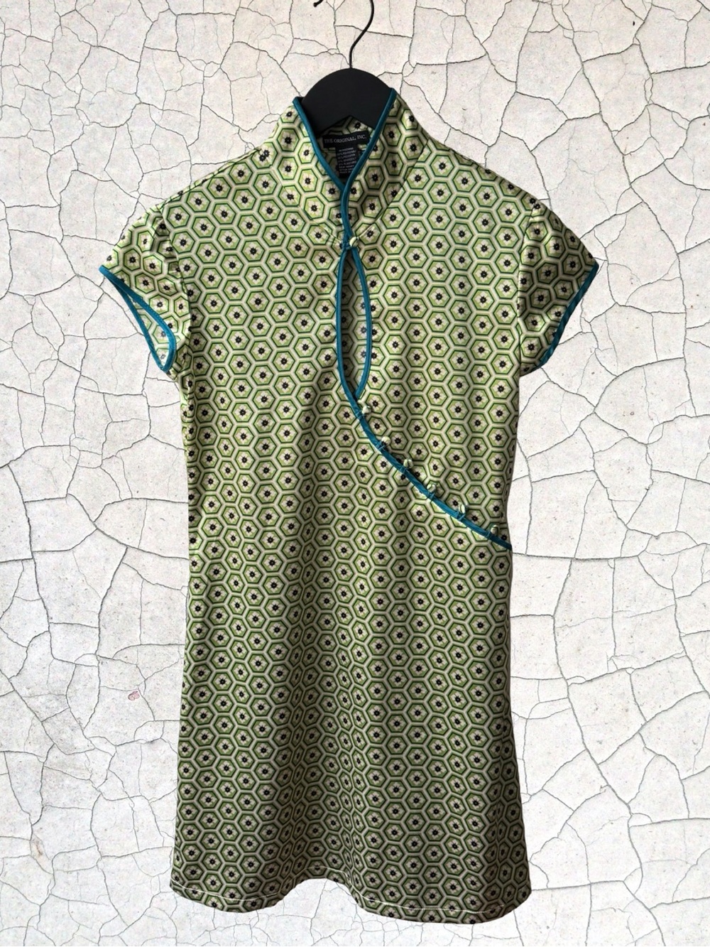 Green Geometric Cap-Sleeve Wrap Mini Dress